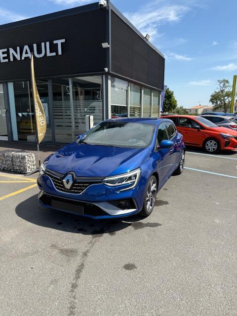 RENAULT MEGANE IV
